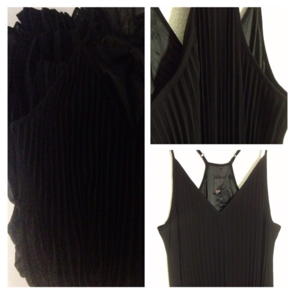 🚫GIFTED🚫Victoria's Secret Black Knife Pleat Maxi - Picture 4 of 4