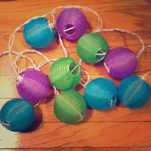 Accessories - Colorful little lanterns lights & love dice