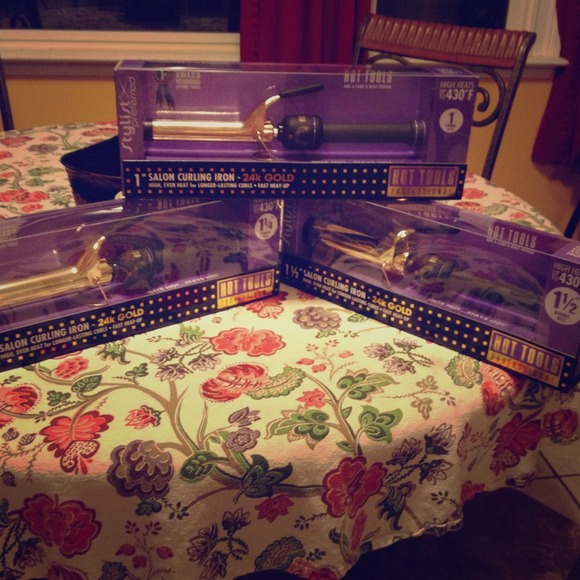 Three curlin irons for @chubbymuffin_bundle!!!