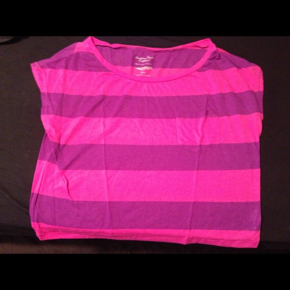 American Eagle crop top