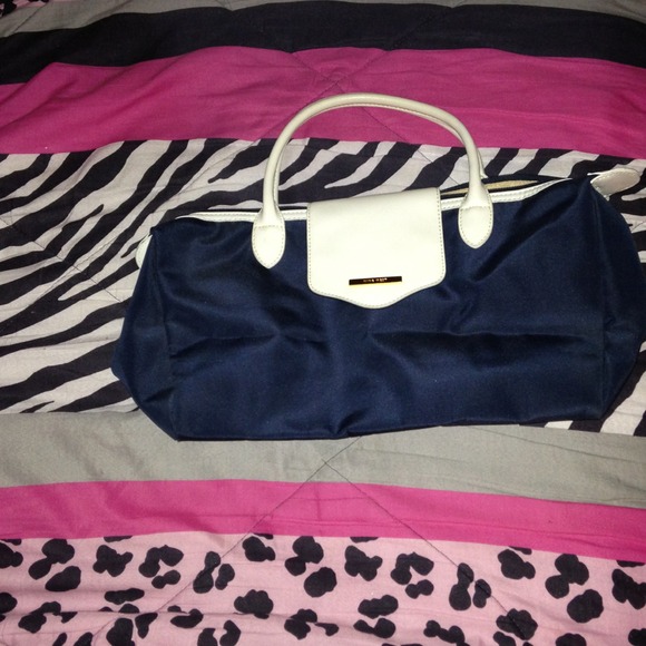 Authentic Medium-size Nine West bag