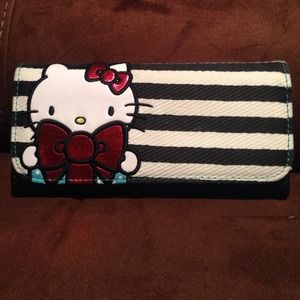 🚫SOLD🚫 Hello Kitty Wallet