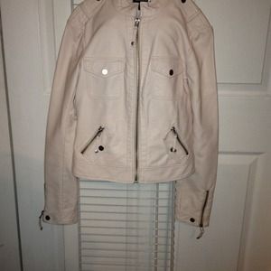 💖NEW Bebe faux leather jacket💖