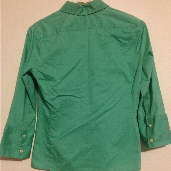 Mint button up top - Picture 2 of 3
