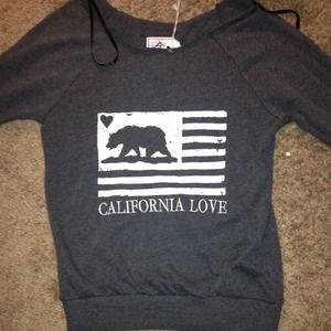 California logo sweater. Never worn