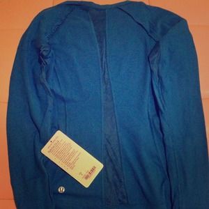 🚫Sold🚫 lululemon  full tilt cornflower size 4