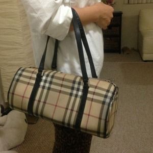 Authentic Burberry London Beige check Hand Bag