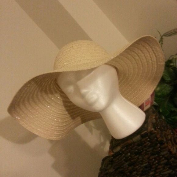 Hat - Picture 1 of 1