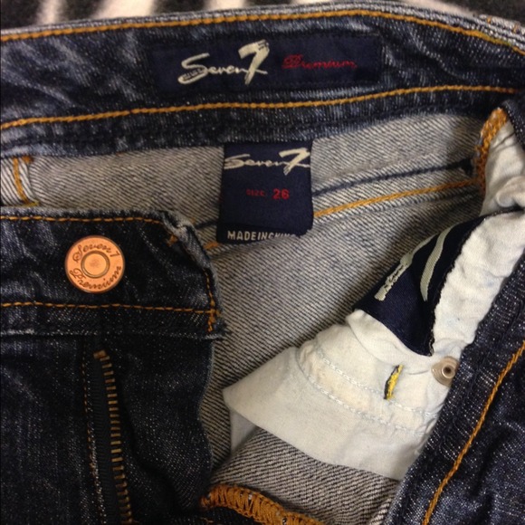 Seven 7 Jeans🌟 - Picture 3 of 4