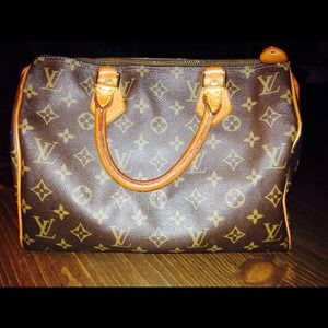 🚫SOLD🚫 Louis Vuitton speedy hand bag!