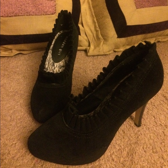 Steve Madden heels