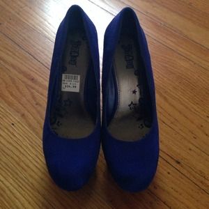 Women's size 6 heels
