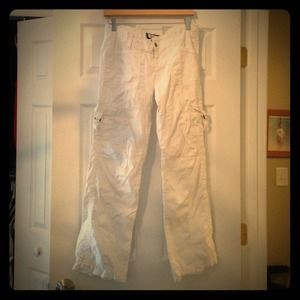 White pants that are also capris