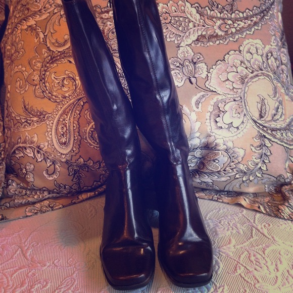 Dark brown tall boots