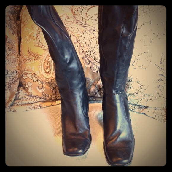 Tall black boots