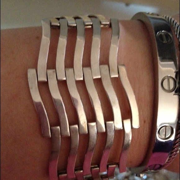 one of a kind bracelet - Picture 2 of 2