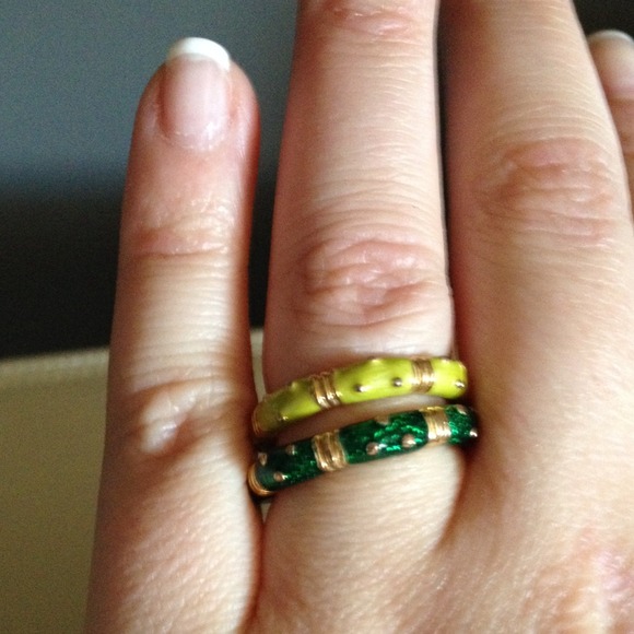 💥SOLD💥J.crew stackable rings - Picture 2 of 2