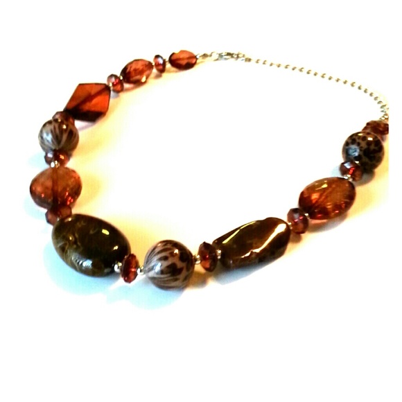 **Chunky Statement Necklace**