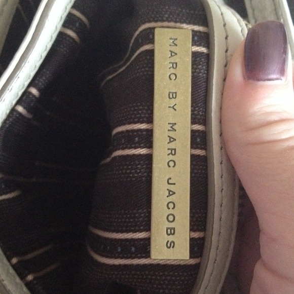 Authentic Marc Jacobs saddle bag - Picture 2 of 3