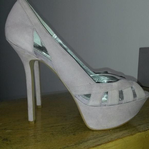 Shoes - Picture 2 of 3