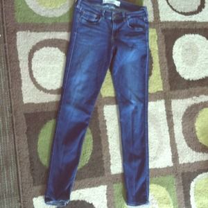 Perfect Stretch Abercrombie & Fitch Skinny Jeans!