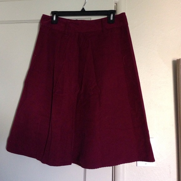 Burgundy corduroy skirt style &company.