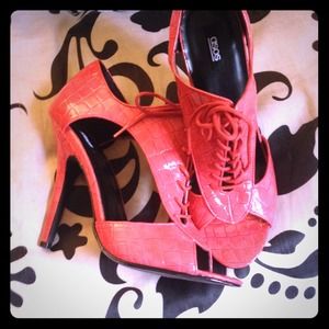 Hot Pink Croc Pumps NEW
