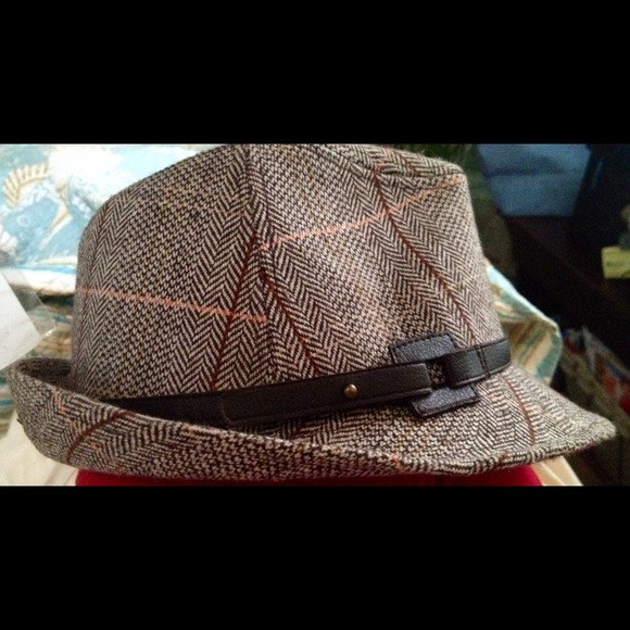 NOT AVAILABLE!! Brown plaid fedora