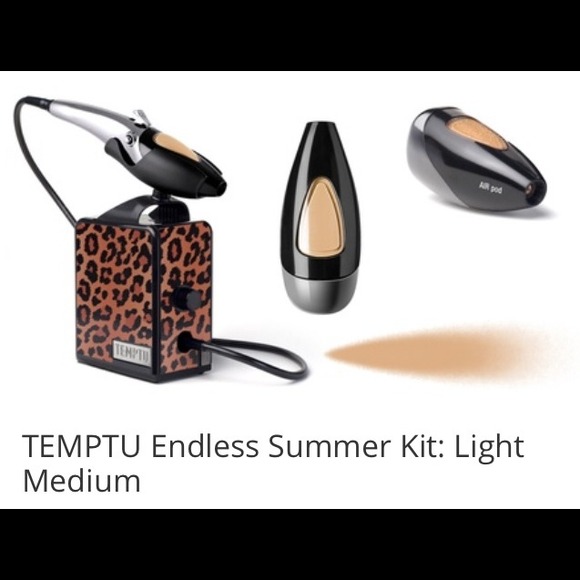 Sold!!!!!!!Complete Temptu Airbrush Makeup System - Picture 1 of 1