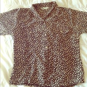 Perfect top from the office to drinks.