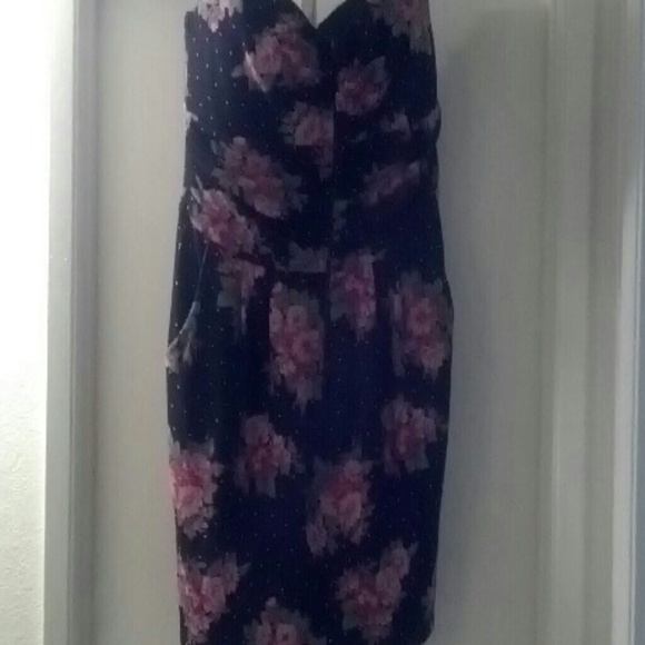 Black floral sleeveless dress - Picture 2 of 3