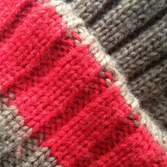 🔴SOLD🔴 Knit winter hat - Picture 2 of 4