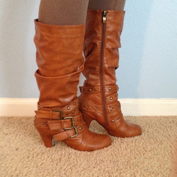 Tan boots with 2 1/2 inch heels