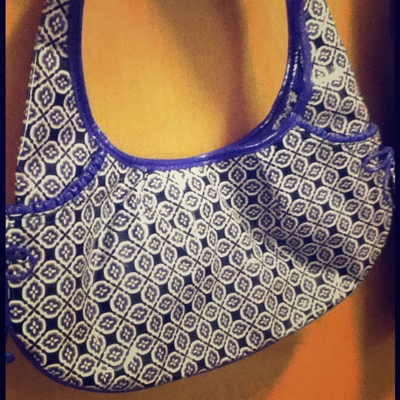 Vera Bradley Frill Simply Violet Hobo