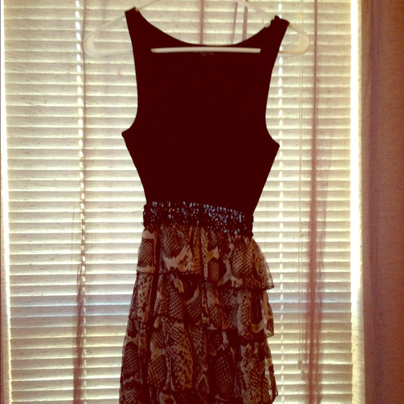 Black snake skin dress - Picture 1 of 2