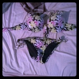 Cute Hollister bikini!