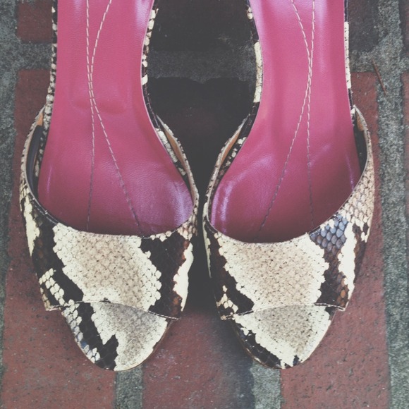 Cream snakeskin Kate Spade heels