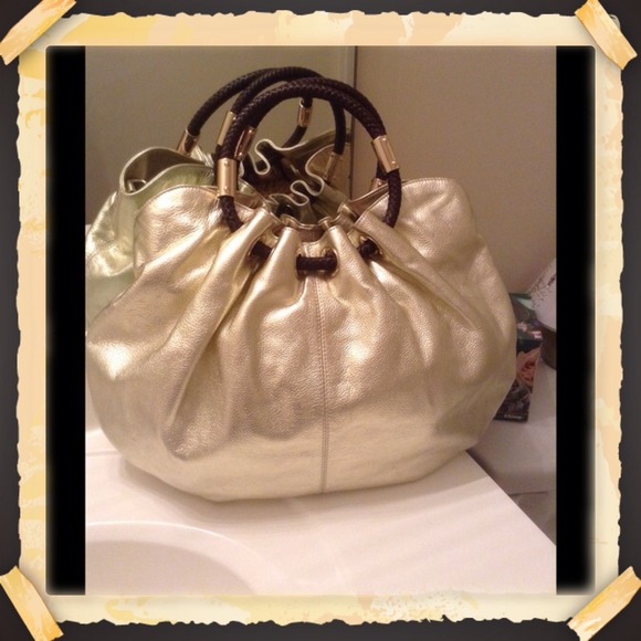 🌸 Genuine leather satchel  👜REDUCED‼️