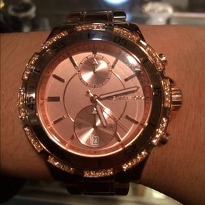 Rose gold MK watch!