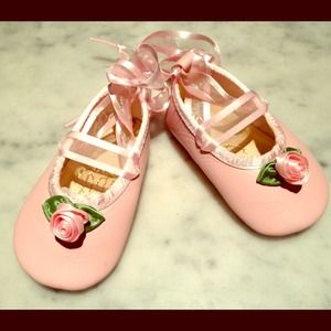 Bear Feet pink ballerina slippers. NWOT