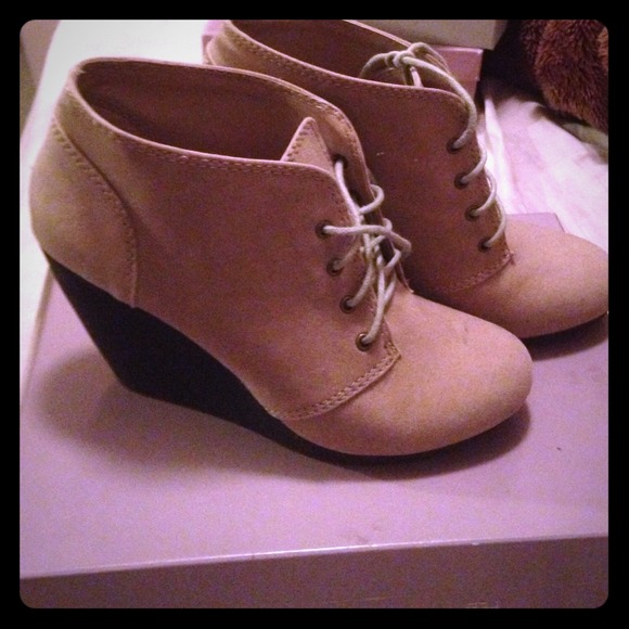 Shoes - Bootie Wedges