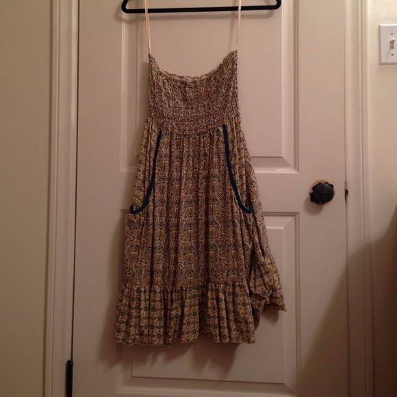 Strapless Summertime Dress - Picture 1 of 1