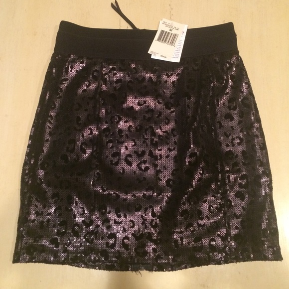 Guess sequin leopard mini skirt