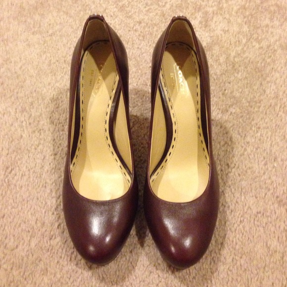 Coach shoes brown.
