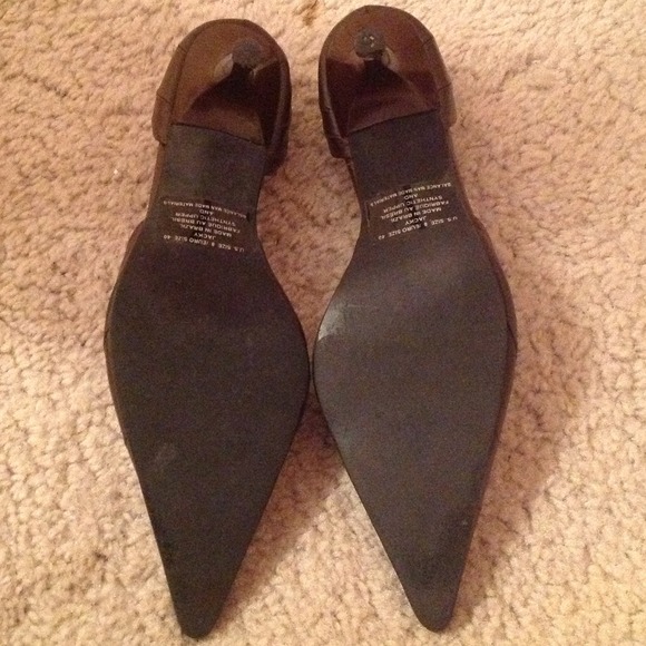 Brown Pointed Toe Heels - Picture 4 of 5