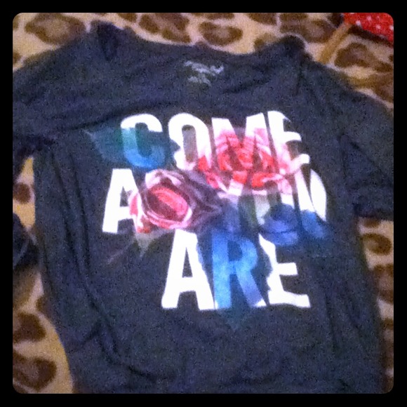 brand new American eagle shirt.