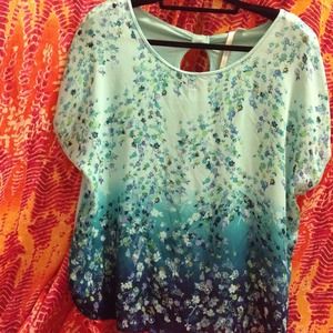 Lauren Conrad Shear flowered blue/mint Top