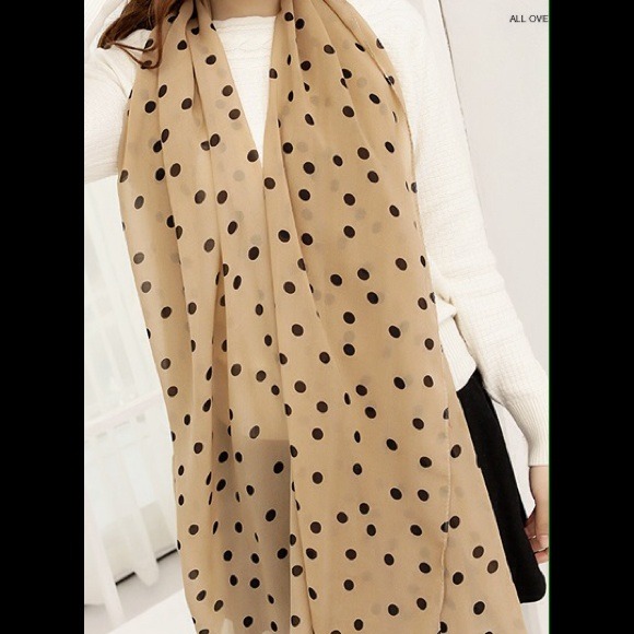 Scarves - Picture 3 of 4