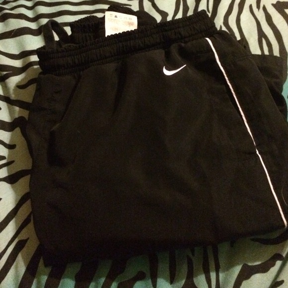NWOT Nike Wind Pants!