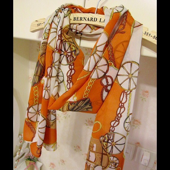 Scarves - Picture 2 of 4